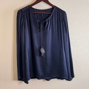 Drew Navy Blue Split Neck Viscose Blend Size Medium Blouse